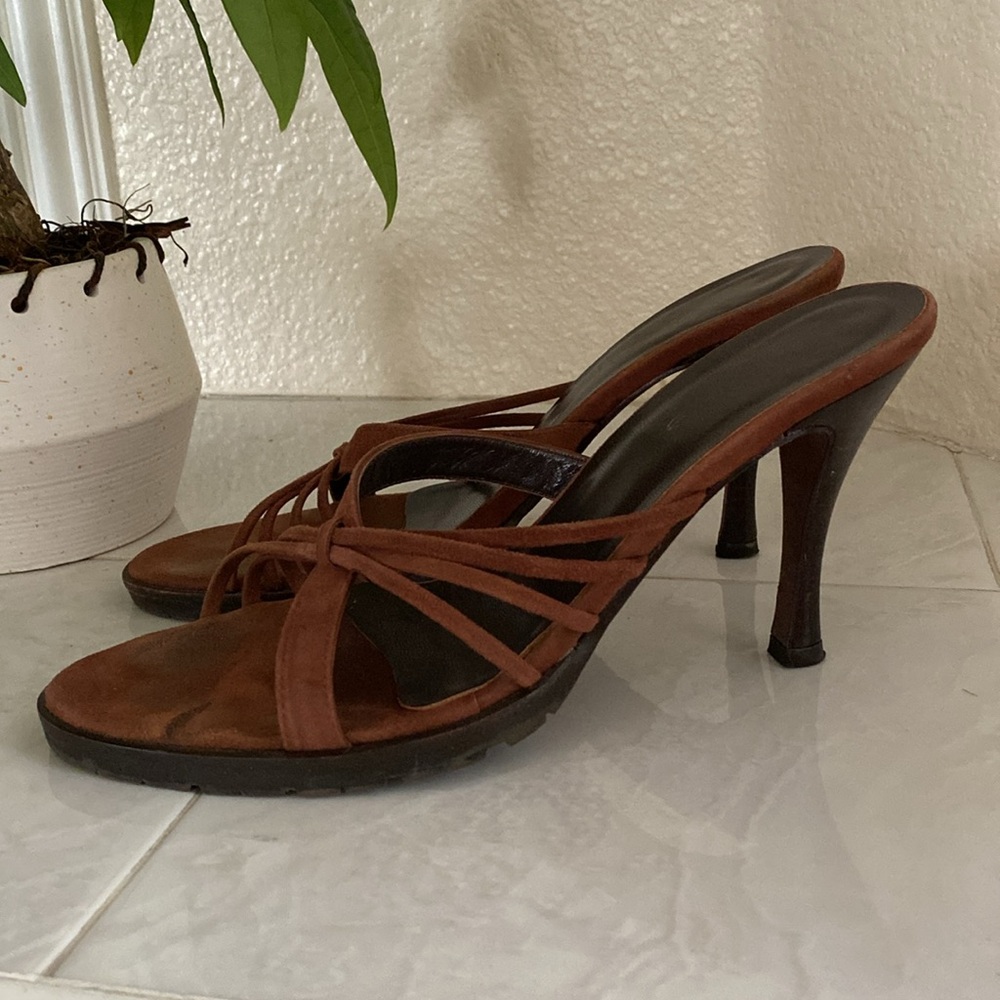 Bebe Bliss BRNSDE 5419 suede leather heel